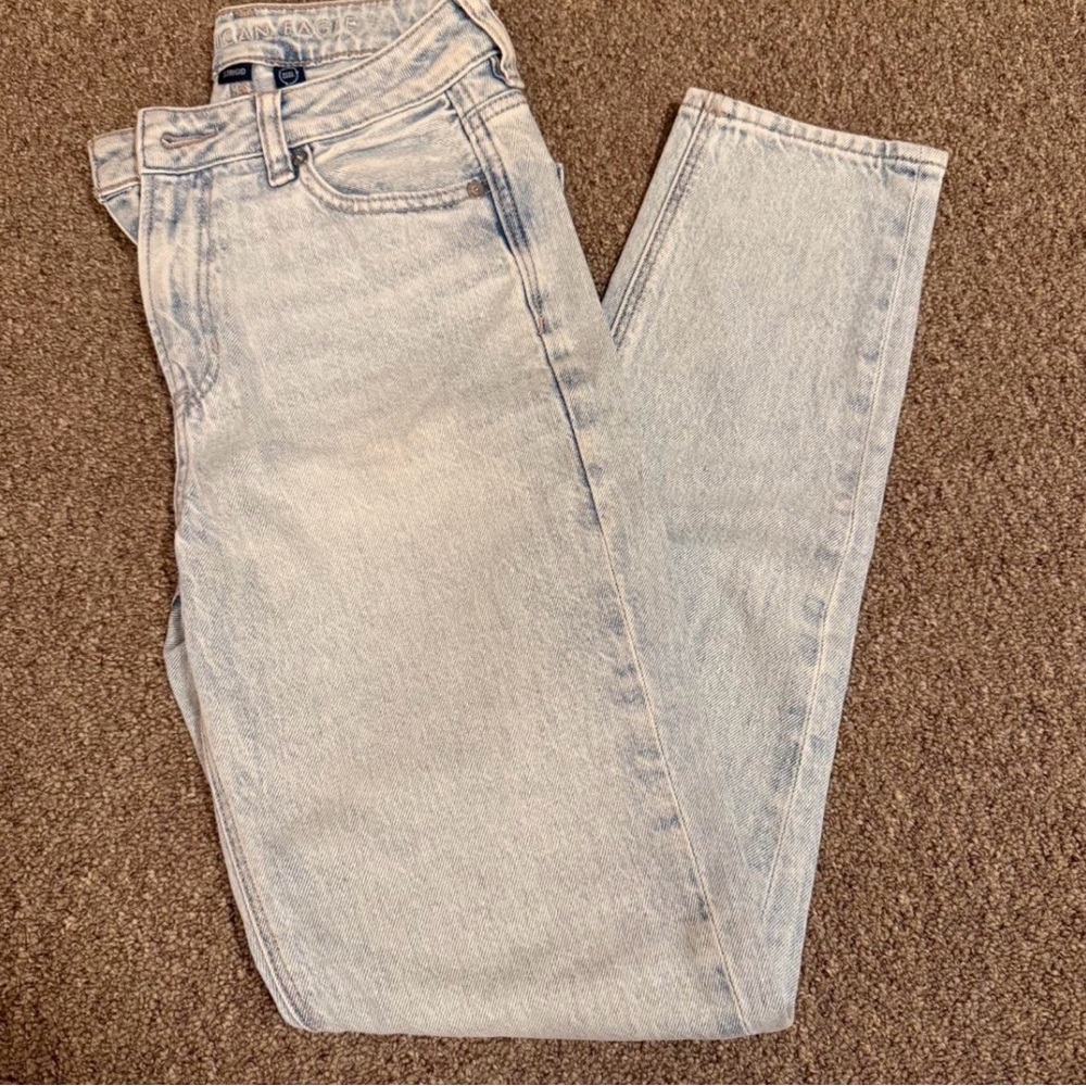 American Eagle Outfitters Light Blue Straight Leg Jeans